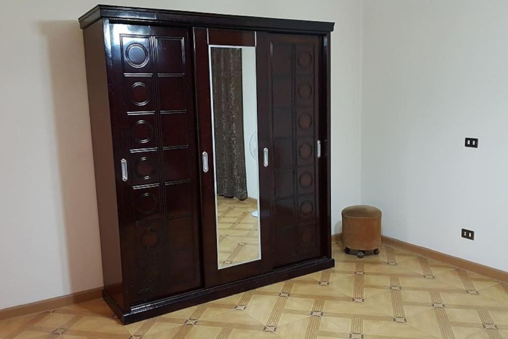 Apartment Fantastic Near Airport *